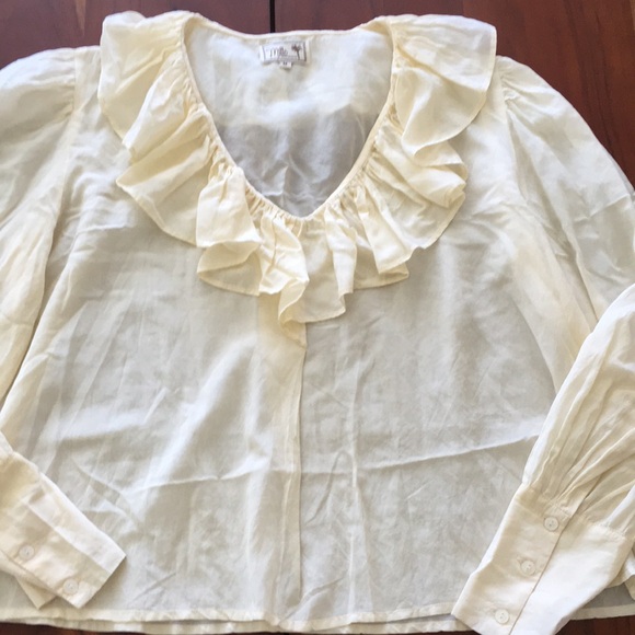 Mille Resort & Travel butter yellow semi sheer ruffle blouse M - Picture 2 of 10
